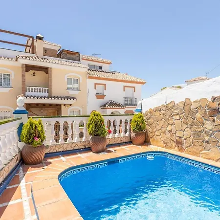 Con Piscina Privada 公寓 内尔哈